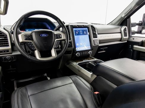Used 2018 Ford F250 Lariat w/ Chrome Package AWD/4WD image 35
