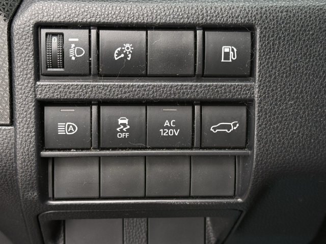 Used 2026 Toyota 4Runner Limited AWD/4WD image 25