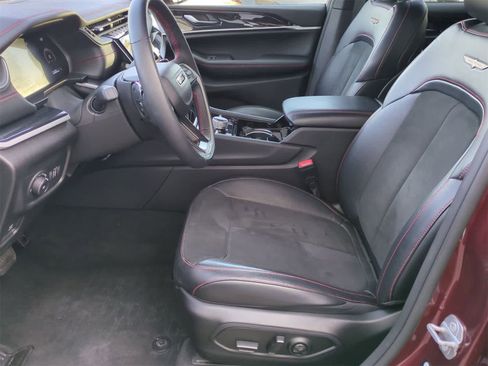 Certified 2022 Jeep Grand Cherokee Trailhawk image 16