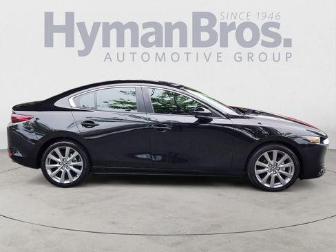 Used 2025 MAZDA MAZDA3 s FWD image 2