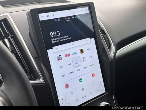 Used 2024 Ford Edge Titanium image 13