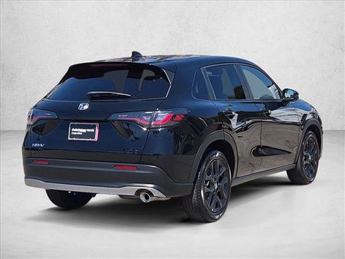 Used 2024 Honda HR-V Sport image 5