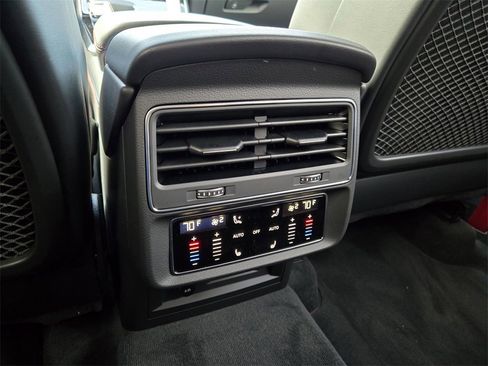 New 2026 Audi Q7 3.0T Prestige image 11