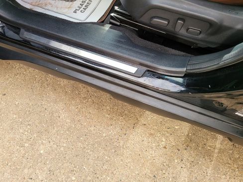 Used 2019 Subaru Outback 3.6R Touring image 19