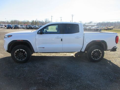 New 2026 GMC Canyon AT4 image 9