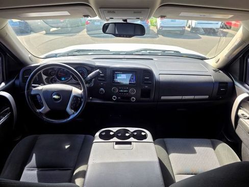 Used 2011 Chevrolet Silverado 1500 LT AWD/4WD image 10