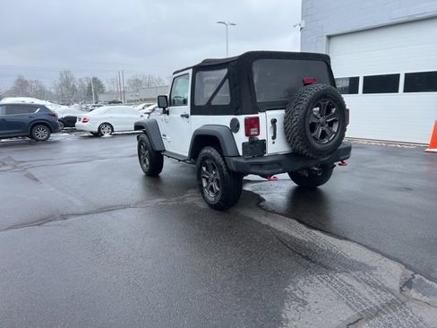 Used 2018 Jeep Wrangler Rubicon image 12
