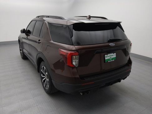 Used 2020 Ford Explorer ST w/ Premium Technology Package image 6