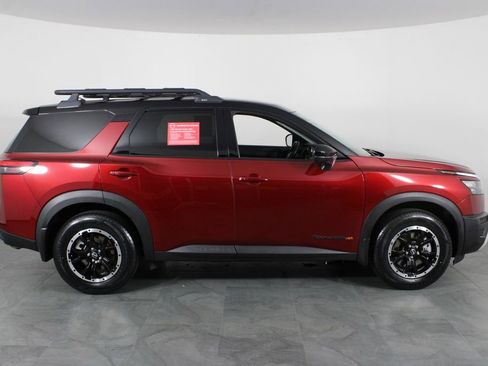 Certified 2024 Nissan Pathfinder Rock Creek image 15