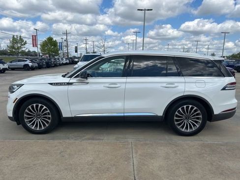 Used 2020 Lincoln Aviator Reserve w/ Elements Package Plus image 4