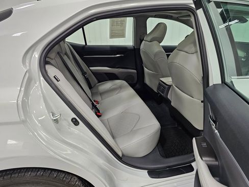 Used 2023 Toyota Camry XSE w/ Cold Weather Package image 16