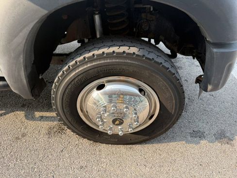 Used 2014 Ford F450 XL w/ Power Equipment Group image 17