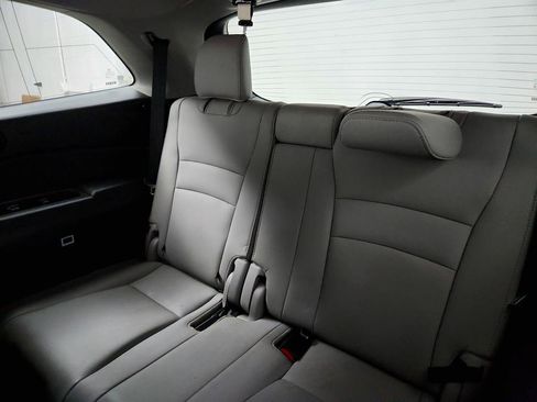 Used 2017 Honda Pilot EX-L image 24