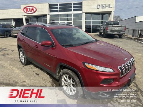 Used 2015 Jeep Cherokee Latitude w/ Comfort/Convenience Group image 1