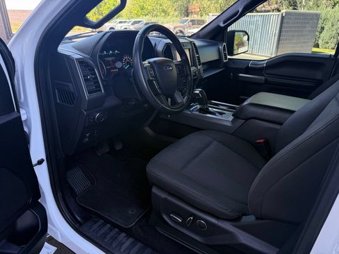 Used 2018 Ford F150 XLT w/ Equipment Group 302A Luxury AWD/4WD image 21