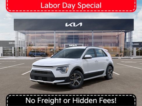 New 2026 Kia Niro EX FWD image 1