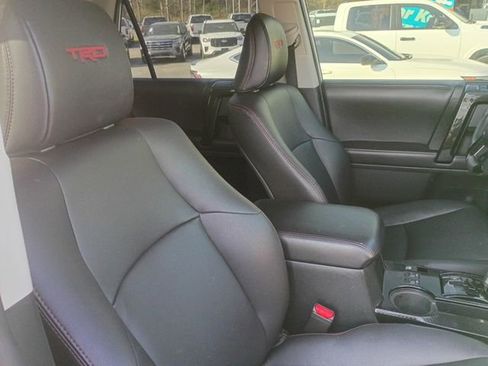 Used 2018 Toyota 4Runner TRD Off-Road Premium image 28