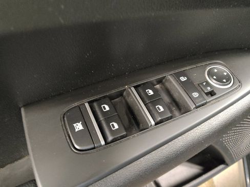 Used 2024 Kia Forte LXS FWD image 27
