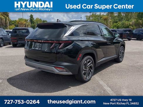 New 2026 Hyundai Tucson Limited image 7