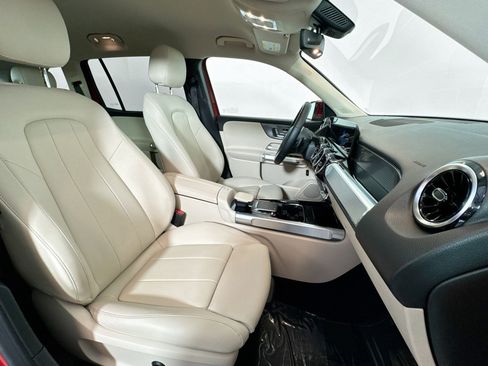 Used 2021 Mercedes-Benz GLB 250 4MATIC image 26