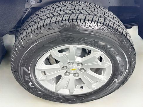 Used 2022 Chevrolet Colorado LT w/ LT Convenience Package RWD image 32