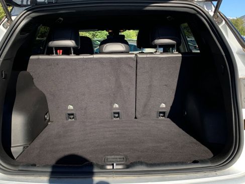 Used 2025 Jeep Compass Trailhawk image 30