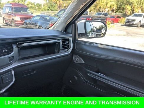 Used 2024 Ford Expedition Max XLT RWD image 14