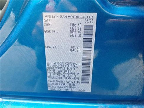 Used 2025 Nissan Altima 2.5 SV image 22