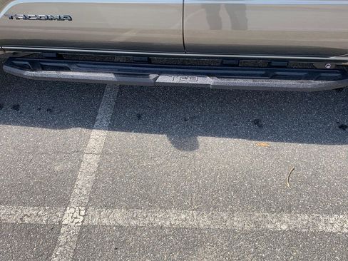 Used 2026 Toyota Tacoma TRD Off-Road image 11