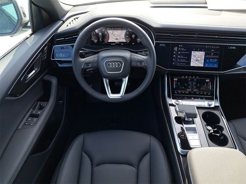 New 2026 Audi Q8 Premium Plus image 23