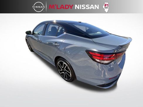 Certified 2024 Nissan Sentra SR w/ SR Premium Package image 9