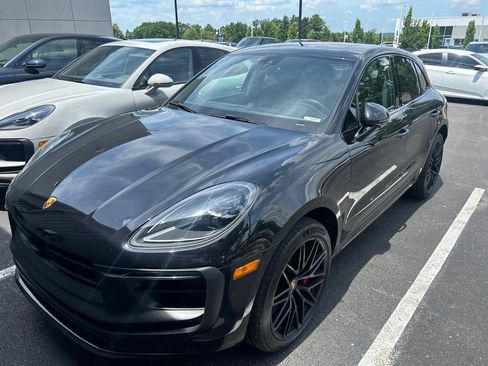 Used 2023 Porsche Macan GTS AWD/4WD image 1