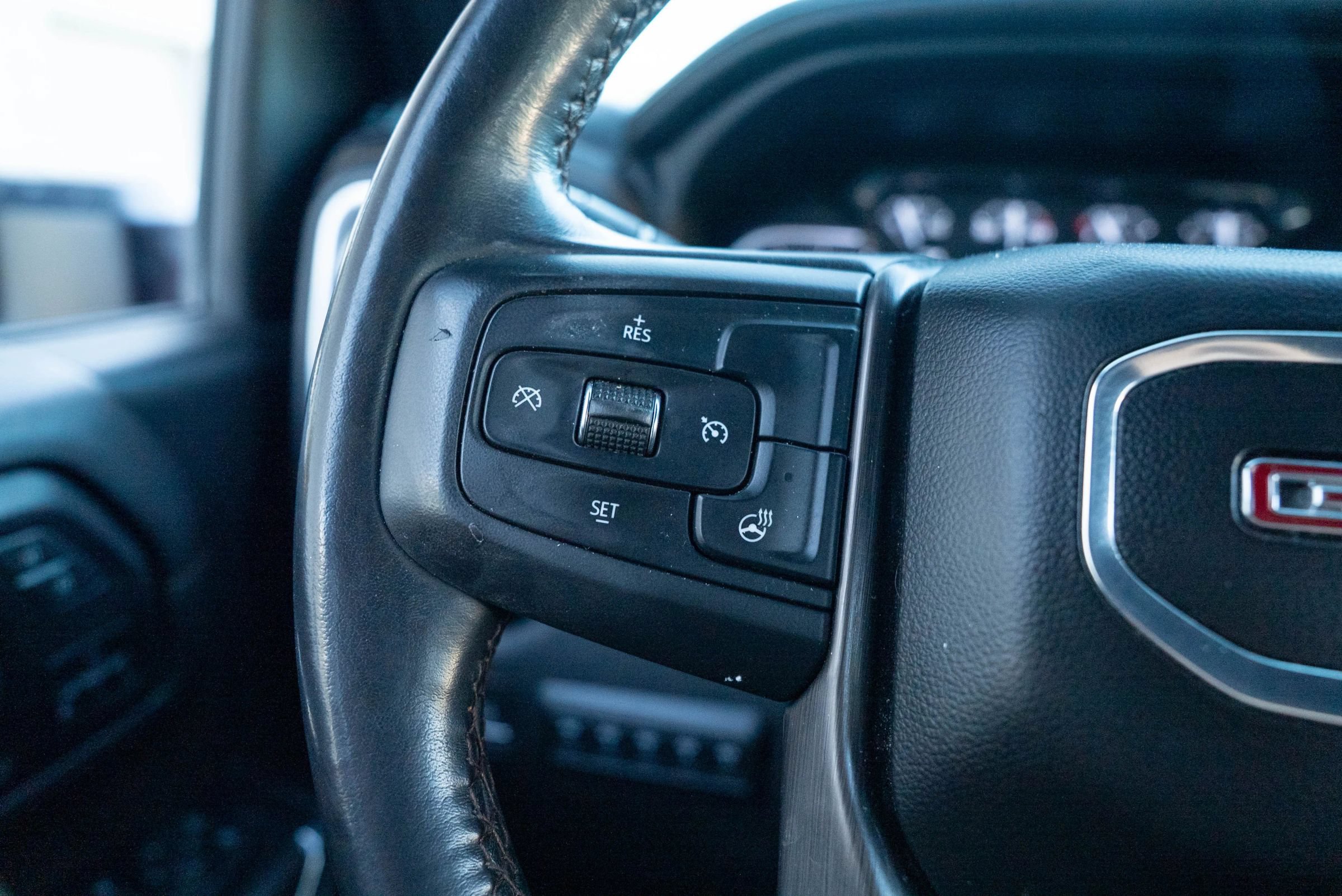Used 2022 GMC Sierra 2500 AT4 AWD/4WD image 25