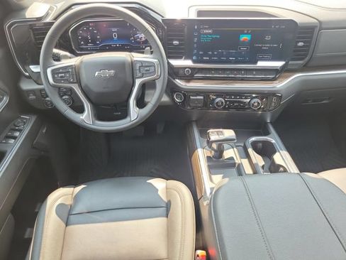 Certified 2024 Chevrolet Silverado 1500 LT Trail Boss w/ Convenience Package II AWD/4WD image 24