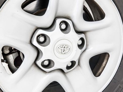 Used 2021 Toyota Tundra SR5 image 40