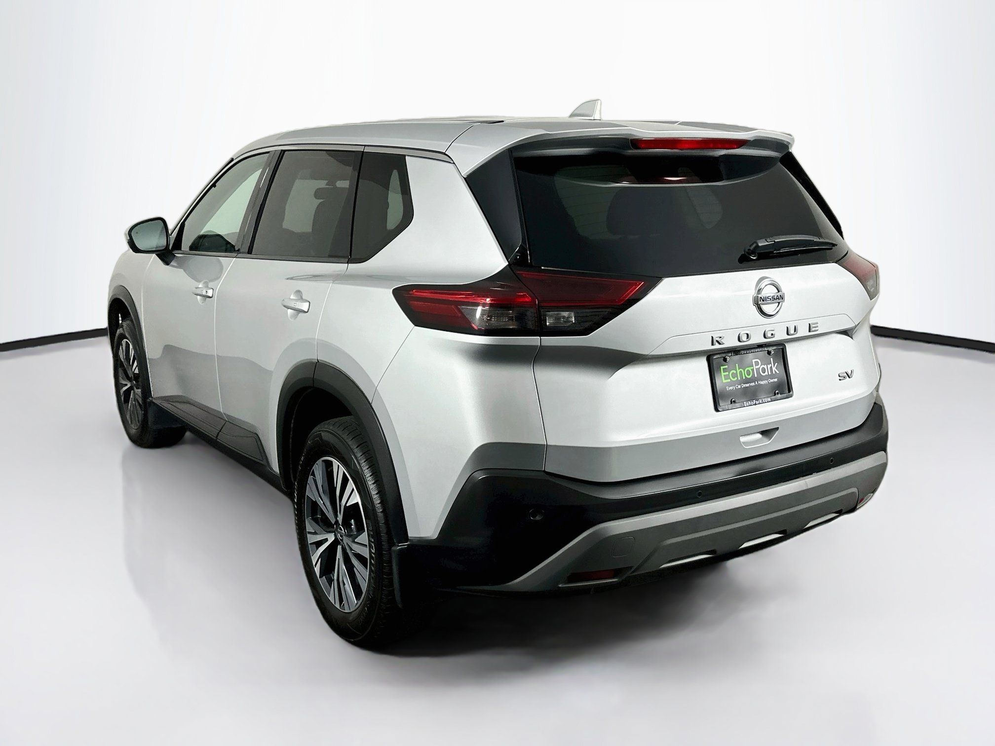 Used 2021 Nissan Rogue SV FWD image 5