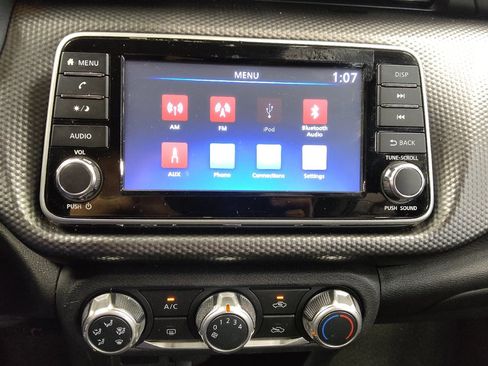 Used 2020 Nissan Kicks S FWD image 25