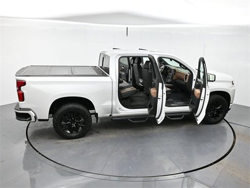 Used 2021 Chevrolet Silverado 1500 High Country w/ Safety Package II image 44