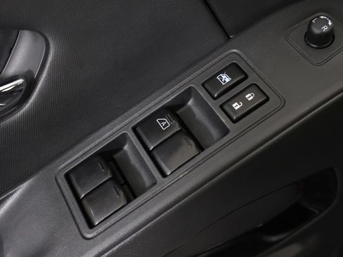 Used 2022 Nissan Frontier PRO-4X w/ Pro-4X Premium Package AWD/4WD image 41