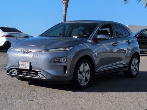 Used 2020 Hyundai Kona Limited w/ Cargo Package image 5