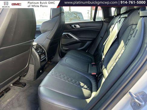 Used 2023 BMW X6 M image 15