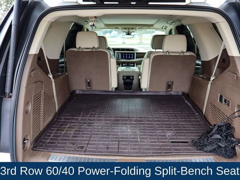 Used 2021 GMC Yukon Denali w/ Denali Premium Package image 35