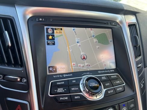 Used 2012 Hyundai Sonata Hybrid w/ Ultimate Pkg image 26