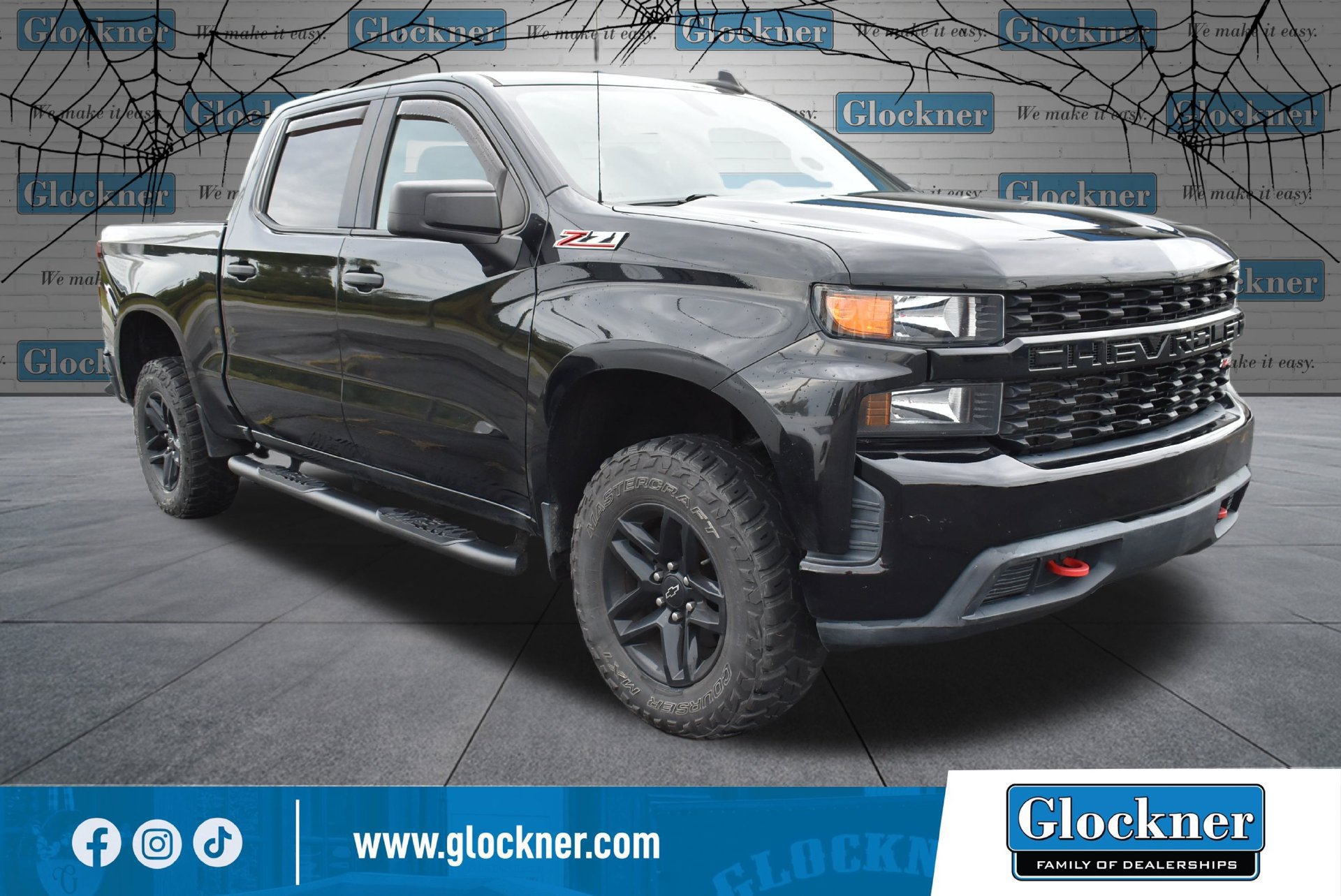 Used 2019 Chevrolet Silverado 1500 Custom Trail Boss w/ Custom Convenience Package AWD/4WD image 3