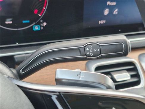 Certified 2026 Mercedes-Benz GLE 450 4MATIC image 12