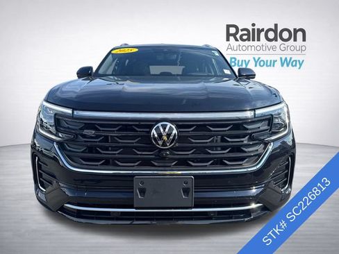 Used 2025 Volkswagen Atlas Cross Sport SEL Premium R-Line AWD/4WD image 2