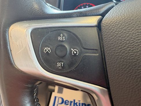 Used 2015 GMC Canyon SLT AWD/4WD image 16