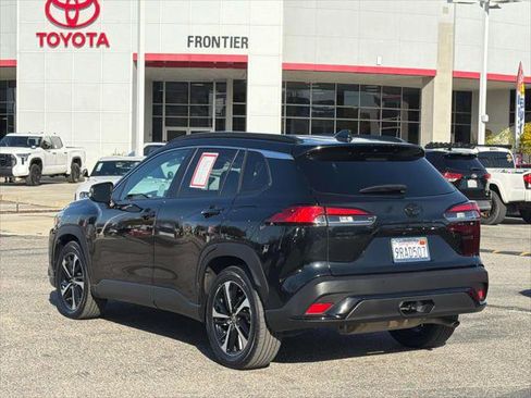 Certified 2024 Toyota Corolla Cross XSE image 5