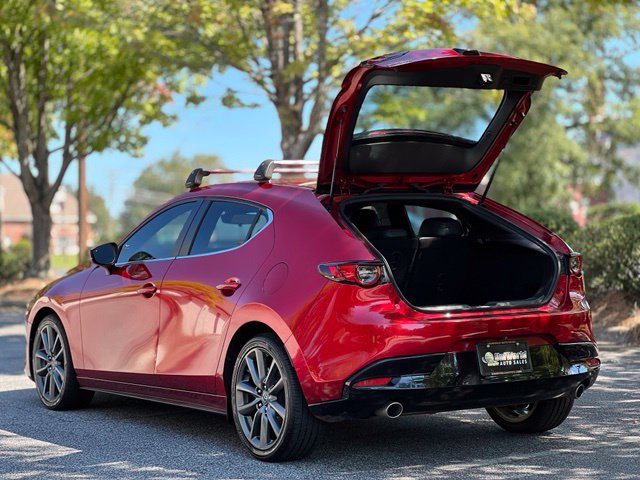 Used 2019 MAZDA MAZDA3 Hatchback w/ Preferred Package FWD image 37