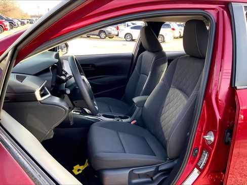 Used 2024 Toyota Corolla LE image 8